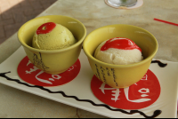        bambu restaurant ginger green tea ice cream 
  - Costa Rica