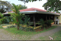       rio celeste restaurant facade 
  - Costa Rica