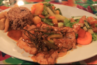        miss junies restaurant miss junies restaurant pok shoulder 
  - Costa Rica
