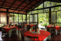        evergreen lodge restaurant 
  - Costa Rica