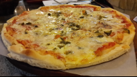        reggaetton pizza pizza pasta a go go samara 
  - Costa Rica