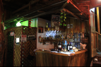        coral caribe bar 
  - Costa Rica
