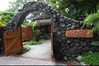        entrance casa spa hotel punta islita 
  - Costa Rica