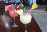        el ancla pina colada planterspunch 
  - Costa Rica