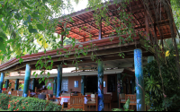        costa paraiso patio 
  - Costa Rica