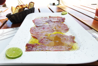        tuna carpaccio gusto beach 
  - Costa Rica