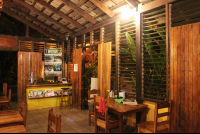        sobre las olas interior 
  - Costa Rica