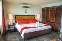        La Mansion Inn Penthouse  Bed With Closet
  - Costa Rica