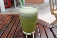        cucumber pineapple parsley juice falafel cafe 
  - Costa Rica