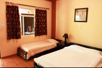        hotel domilocos room 
  - Costa Rica