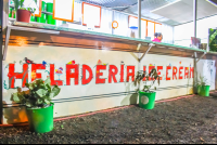        ice cream counter 
  - Costa Rica
