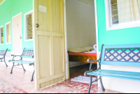        entrance room 
  - Costa Rica