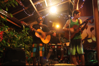        live music organico 
  - Costa Rica