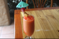        mixed fruit smoothie costacoral 
  - Costa Rica
