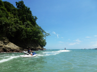        jungle coast jets along the coast 
  - Costa Rica
