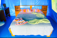        tent bed 
  - Costa Rica