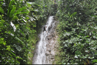        lost canyon rappel 
  - Costa Rica