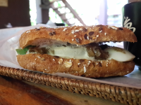        Sandwich Olam Restaurant Santa Teresa Extra
  - Costa Rica