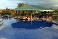        arenal manoa pool 
  - Costa Rica
