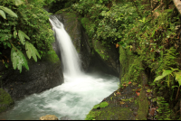        midworld waterfalls 
  - Costa Rica