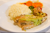        chicken pesto sauce 
  - Costa Rica