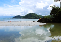        biesandz beach reflection 
  - Costa Rica