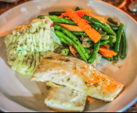        Fish With Mashed Potato And String Beans Encanta La Vida Matapalo Costa Rica
  - Costa Rica