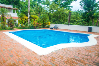        Selina Hostel Manuel Antonio
  - Costa Rica