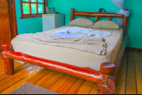        view bed fridge 
  - Costa Rica