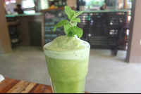        organic mint ginger lemonade olam restaurant santa teresa 
  - Costa Rica