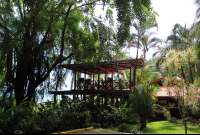        costa paraiso exterior 
  - Costa Rica