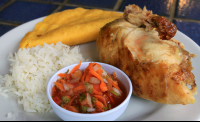        raulitos pollo pollo asado 
  - Costa Rica
