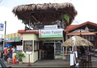        punto fusion facade 
  - Costa Rica