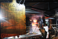        lagarto bbq sign 
  - Costa Rica