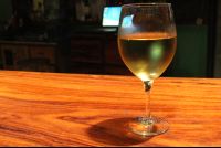        glass wine 
  - Costa Rica