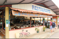        La Perla Del Sur Restaurant Facade
  - Costa Rica