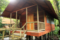       evergreen lodge cabins 
  - Costa Rica