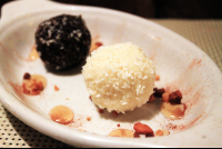        pura gula coconut dessert 
  - Costa Rica